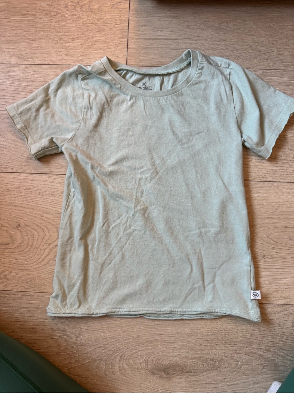 The Honest Company Kids Short-Sleeve Tee in Sage